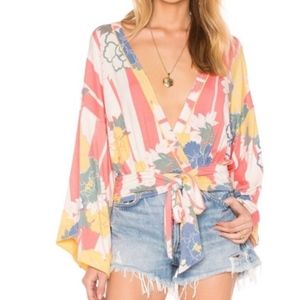 Free People That’s a Wrap Low Cut Floral Top Sz L!